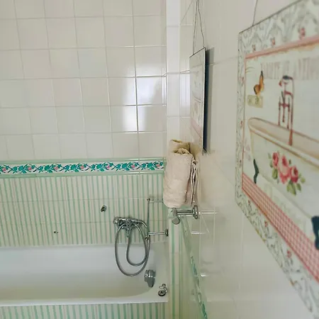 Elegant 2 Bedroom With Balcony At By Rentopolis Appartement *