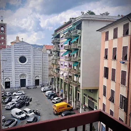 Daire Elegant 2 Bedroom With Balcony At By Rentopolis